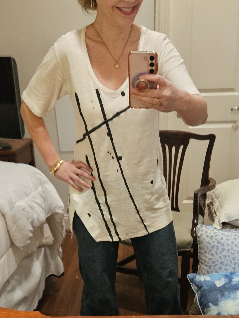 Ozai N Ku XS White Black Abstract Asymmetrical Tunic Top